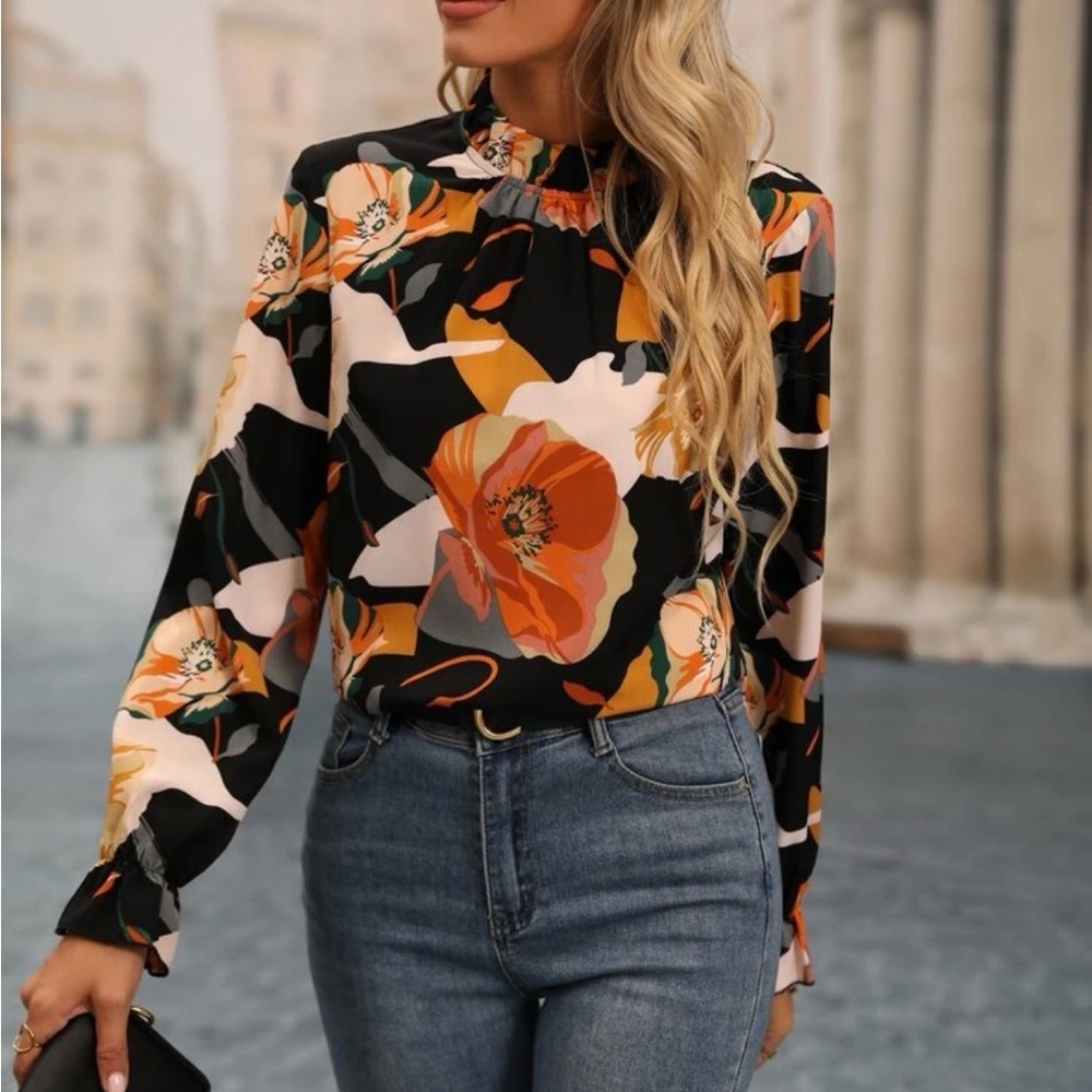 Classic Floral Print Frill neck Long sleeve Top - Picture 3 of 3